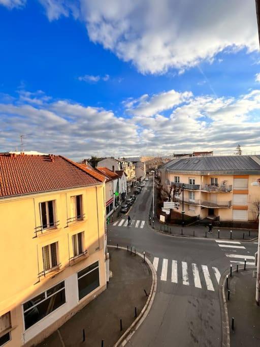 Cosy Close To Train Station, Paris And Cdg Airport *