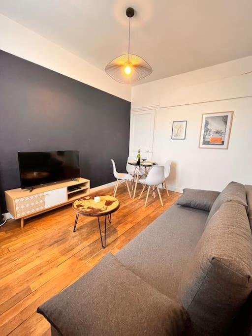 Apartment Cosy Close To Train Station, Paris And Cdg Airport *